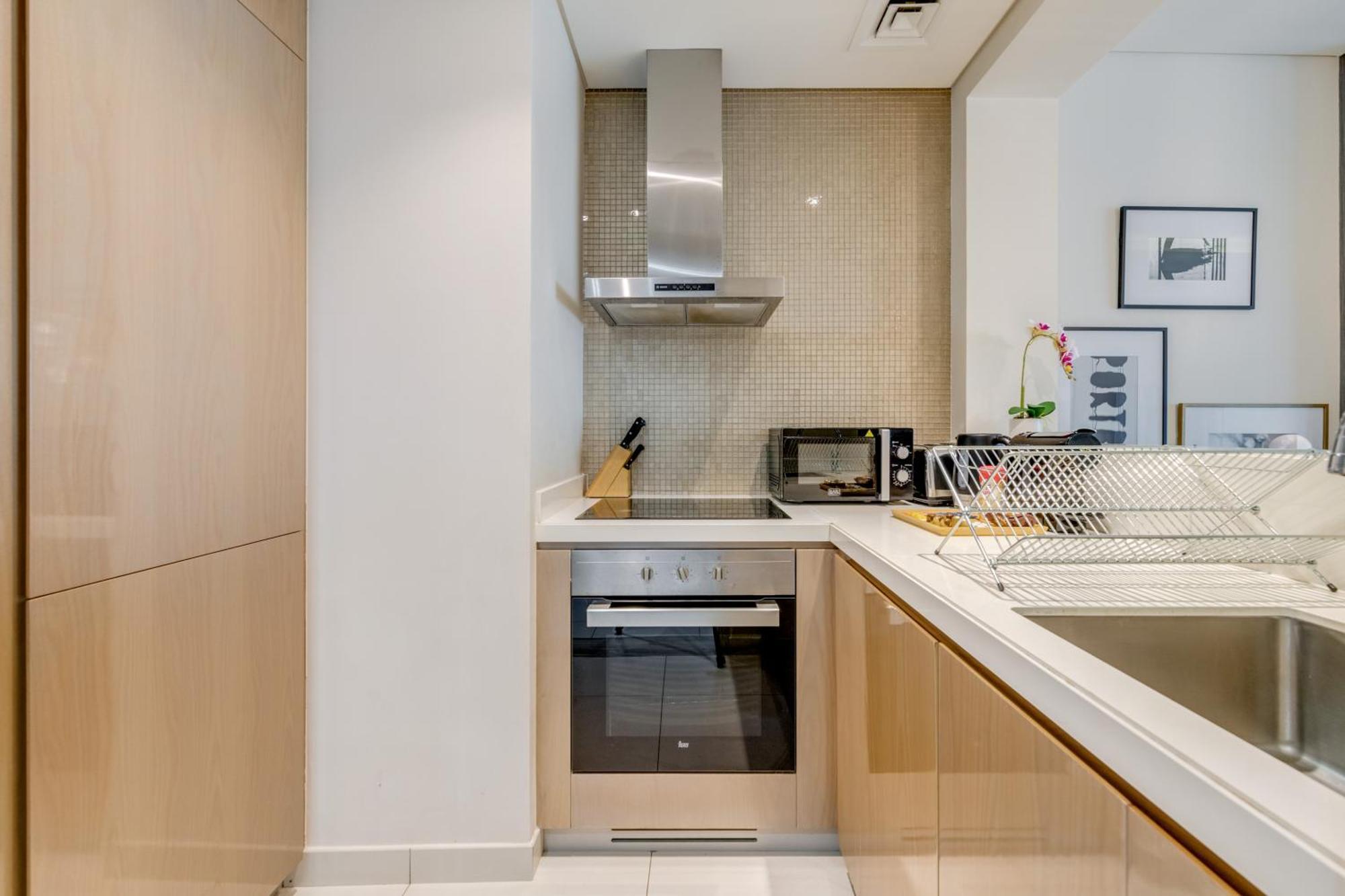 Globalstay Damac Towers By Paramount In Business Bay Dubai Exterior foto